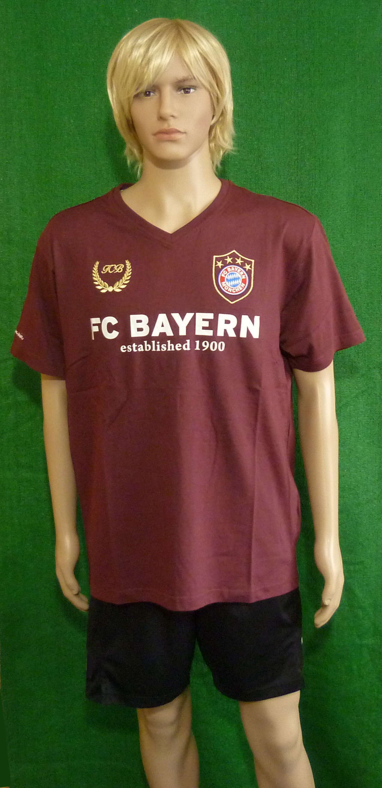FC Bayern München T-Shirt Wappen, Gr. S