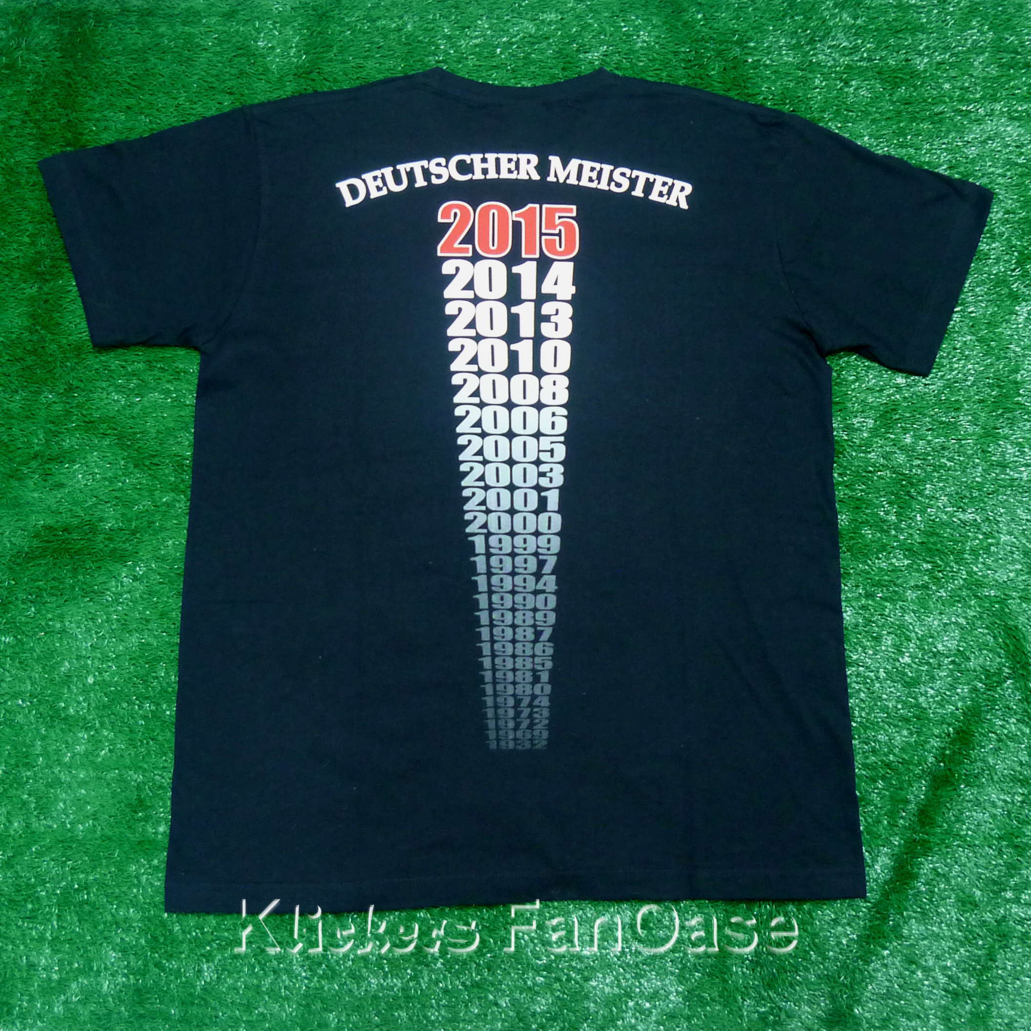 FC Bayern München T-Shirt Deutscher Meister 2015 Gr.140